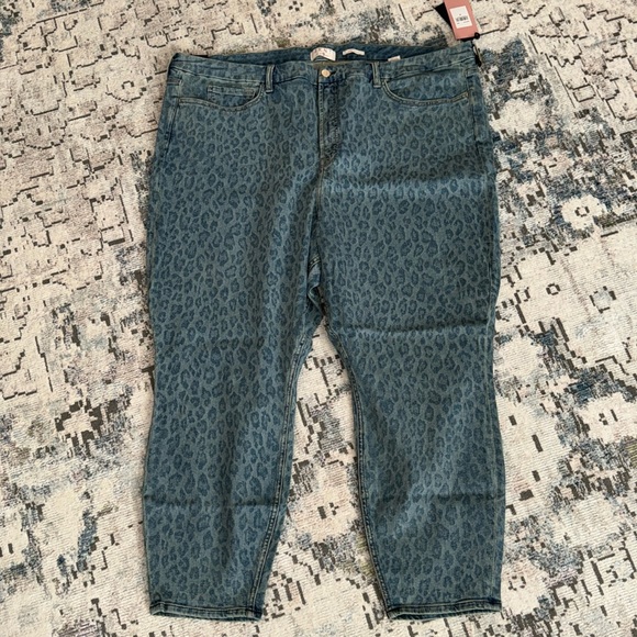 NWT Seven for all Mankind Jen 7 Ankle Skinny in Sunrise Leopard - Picture 3 of 13